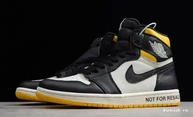 AIR 1 MAIZE LS VARSITY JORDAN NO 0605